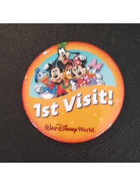 Walt Disney World 1st Visit Button Pin Mickey Minnie Daisy Goofy Donald